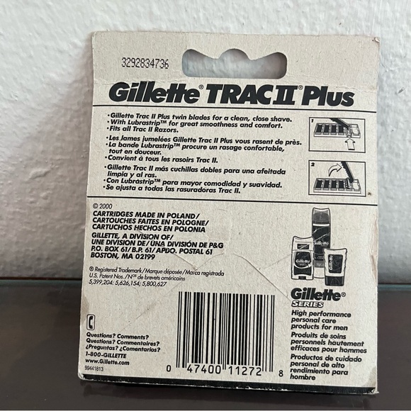 Gillette Trac II Plus Razor Blades - Picture 3 of 4